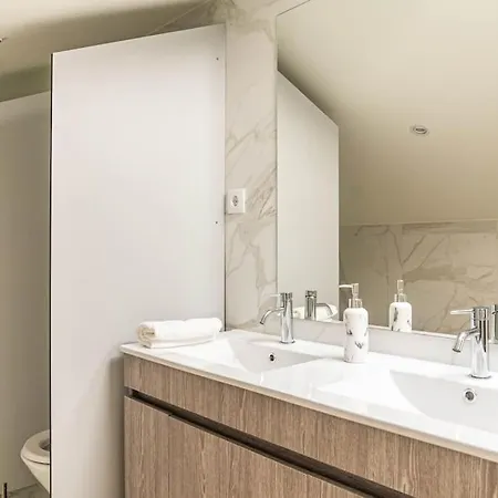 Luxury Near فيلة بورتو
